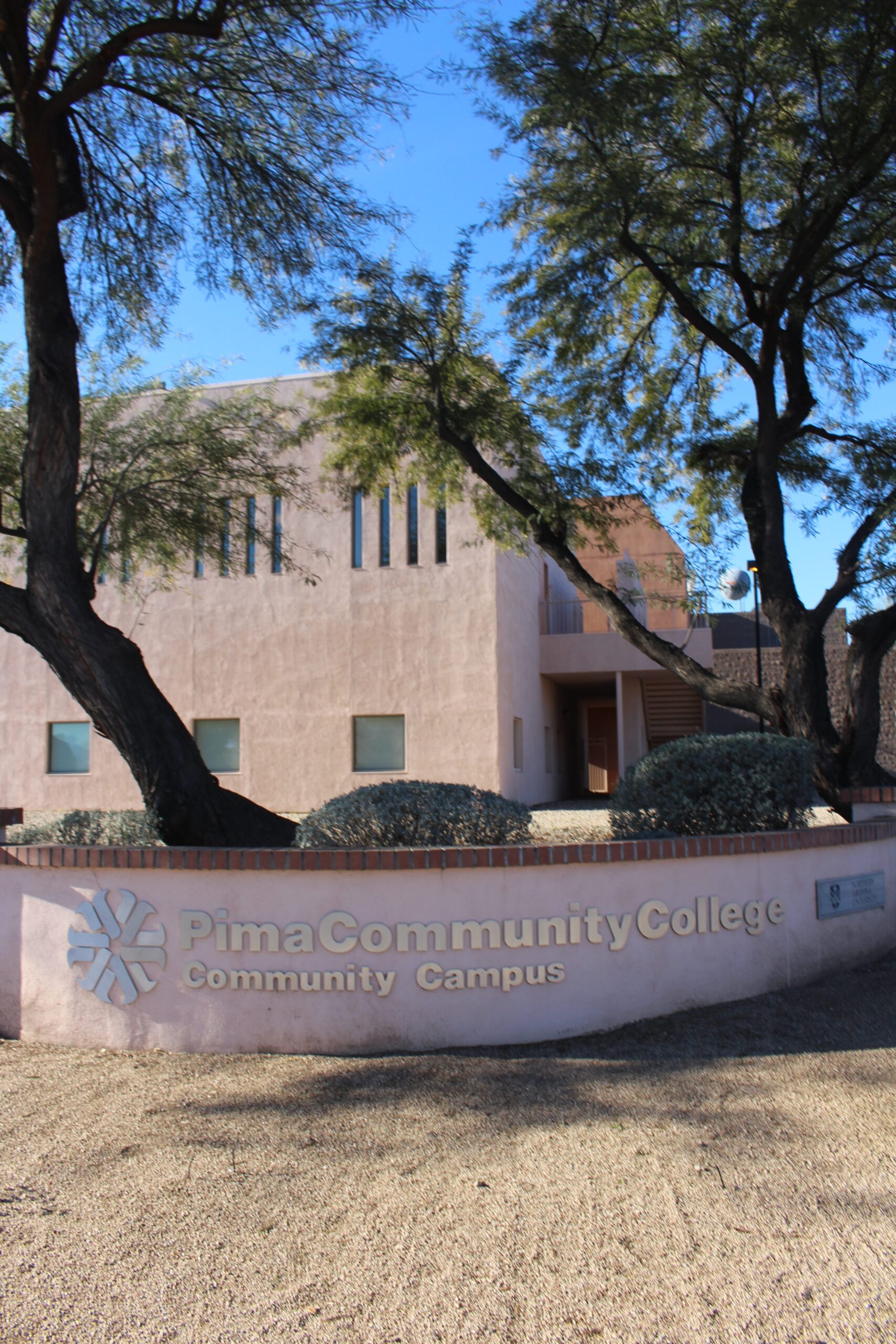 Pima College set to close Community Campus