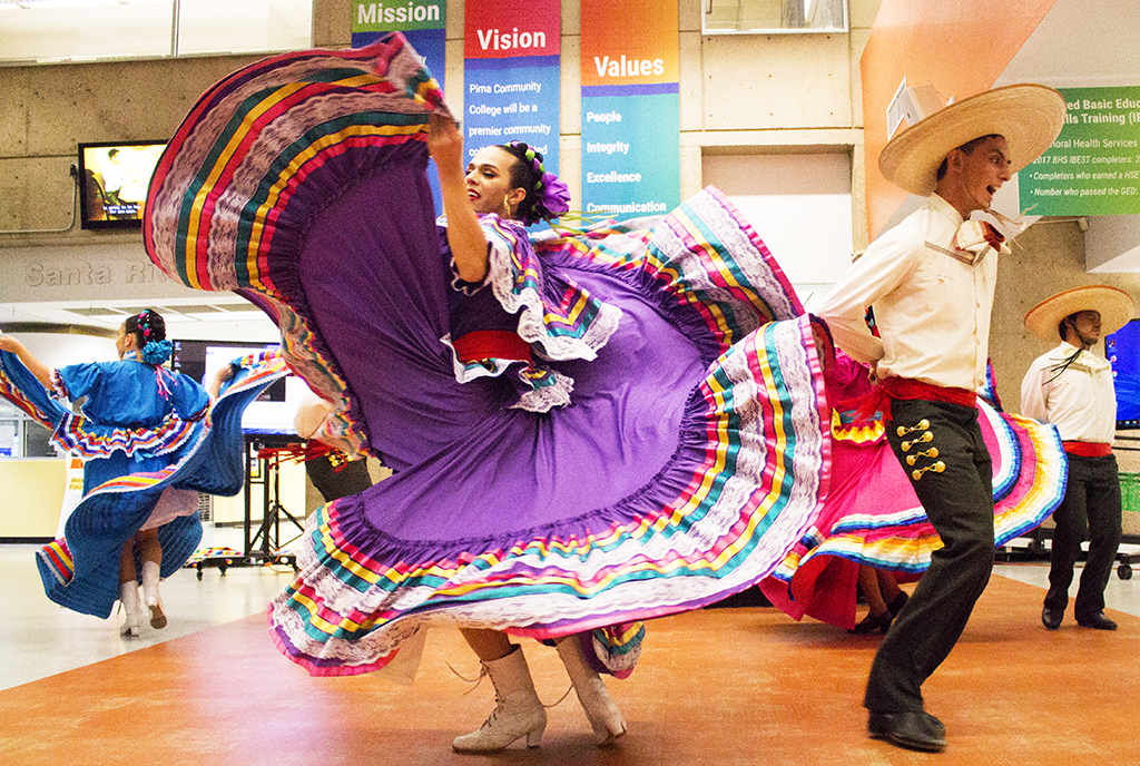 Día de Muertos comes to Pima