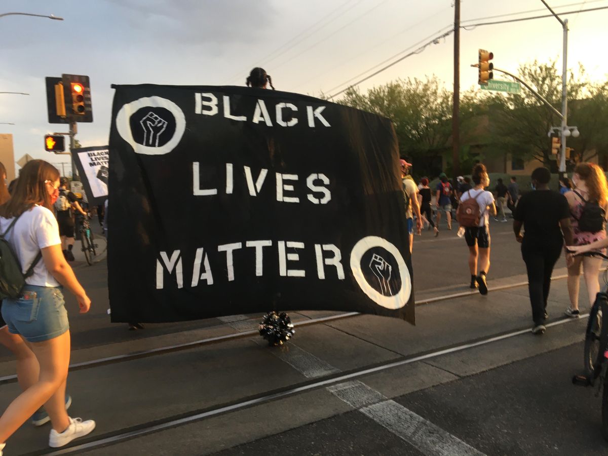 “Decriminalize Black Lives” Protest Held at UArizona’s Old Main