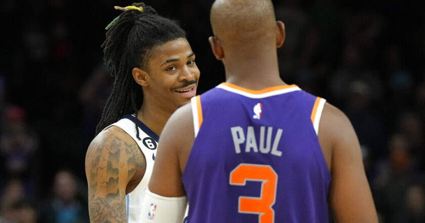 Paul returns, Suns hold on for 112-110 win over Grizzlies