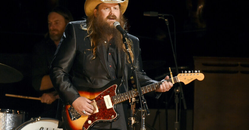 Chris Stapleton, Babyface to sing at Super Bowl pregame in Arizona