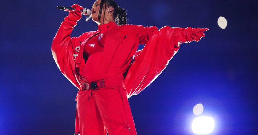 Rihanna’s pregnancy reveal raises bar in all kinds of ways